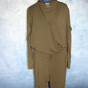Grace & Lace Green Long Sleeve Elastic Drawstring Waist Jumpsuit Size Large